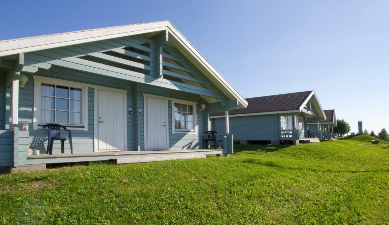 Niuron Moekit Ylitornio Exterior foto